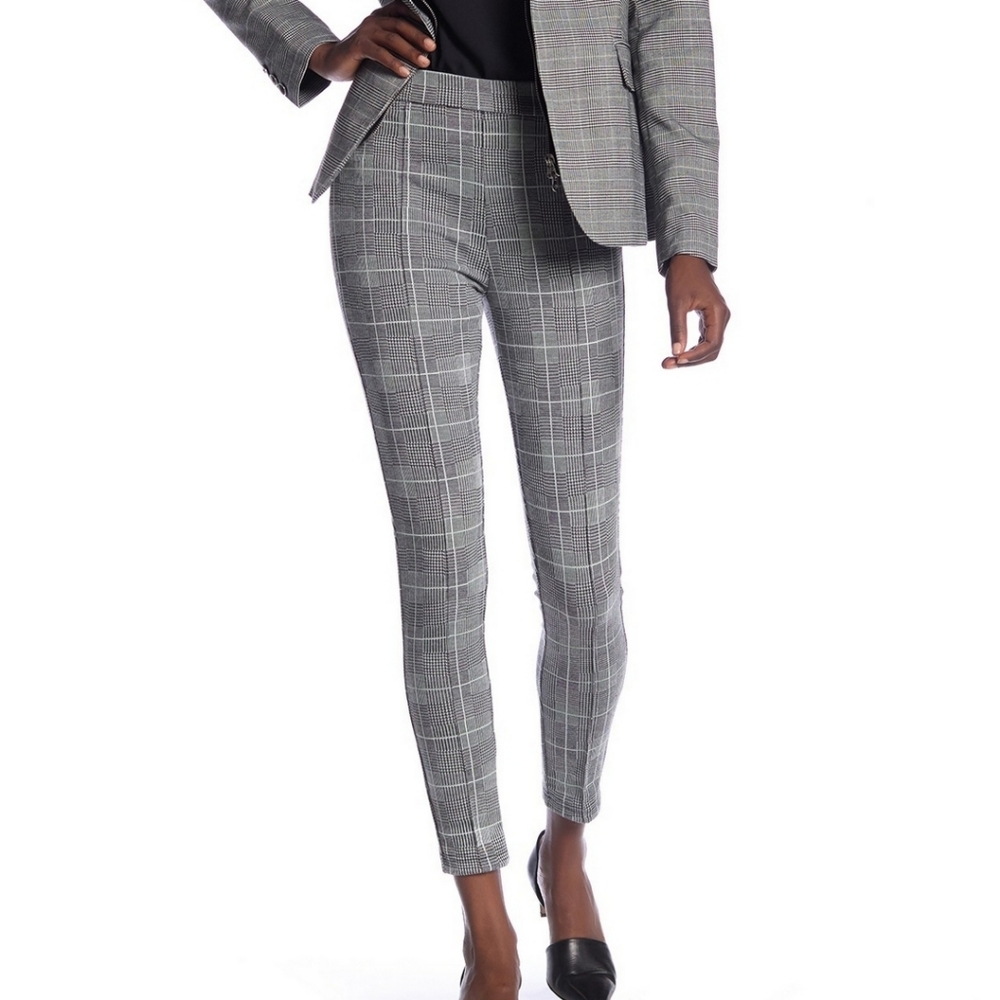 NWT Romeo and Juliet Couture plaid pants